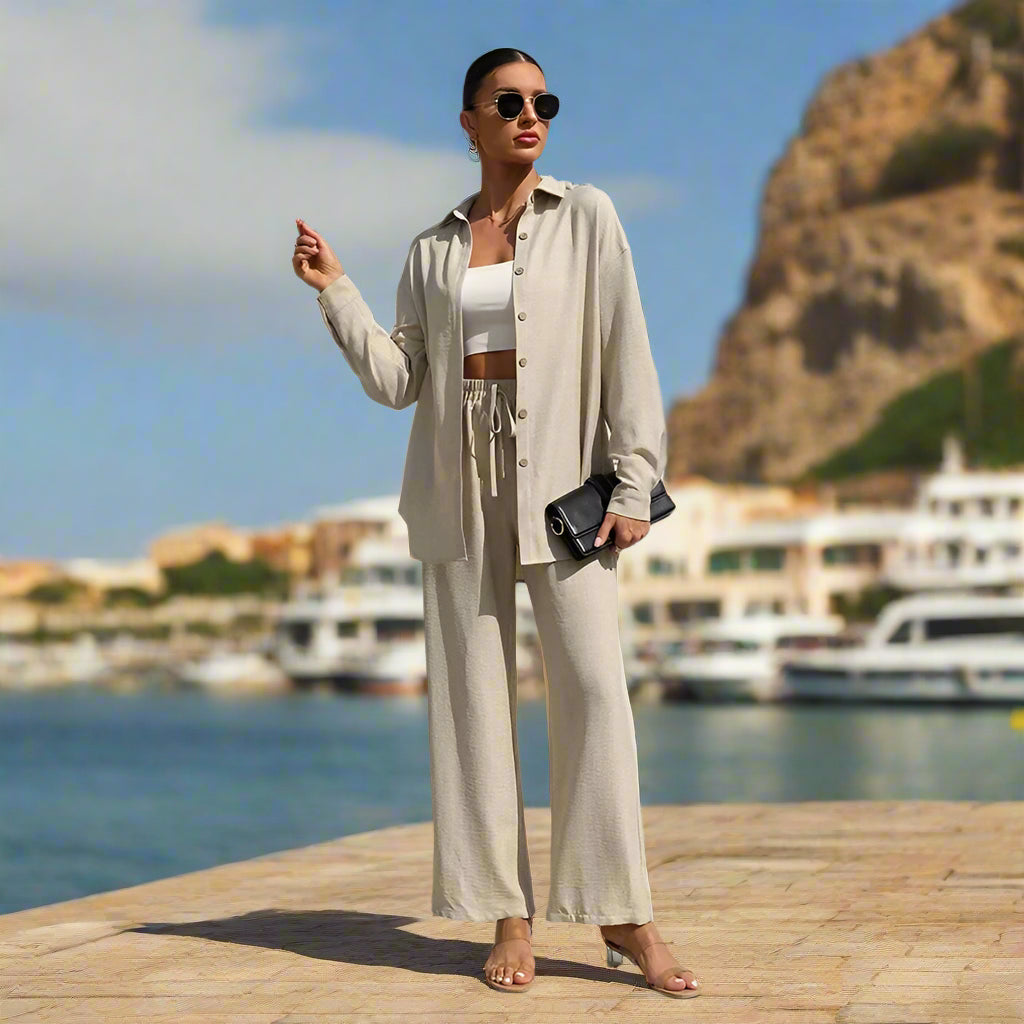 Women's 2-Piece Outfit – Lapel Shirt and Wide-Leg Trousers in a Modern Relaxed Fit