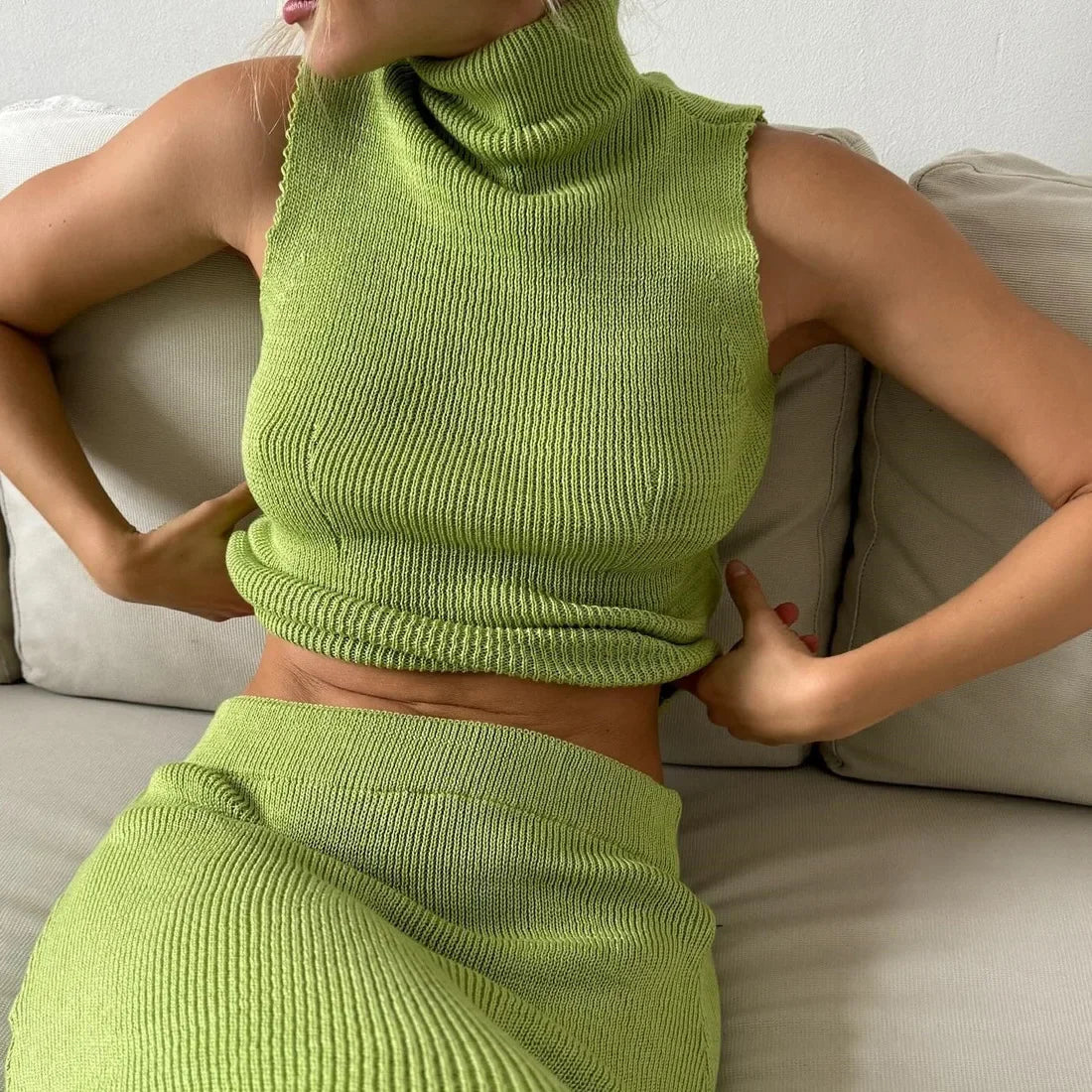 Elegant Knitted Two-Piece Set – Sleeveless Turtleneck Vest & High Waist Skirt