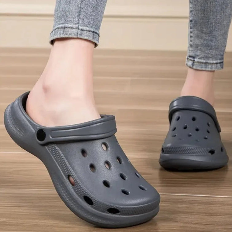 Summer Clogs for Men & Women – Lightweight Slip-On Garden Outdoor Slippers