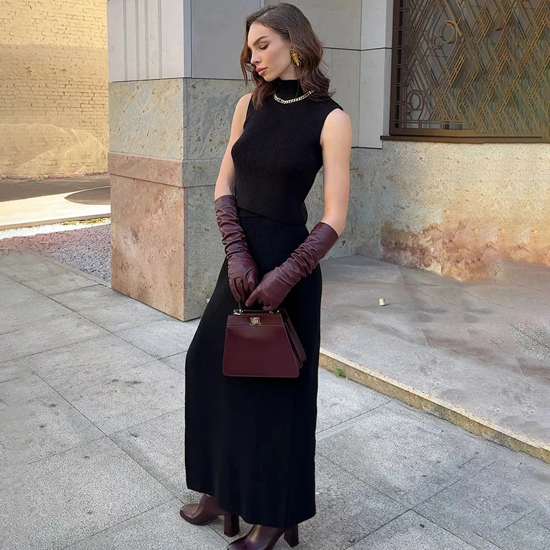 Elegant Knitted Two-Piece Set – Sleeveless Turtleneck Vest & High Waist Skirt