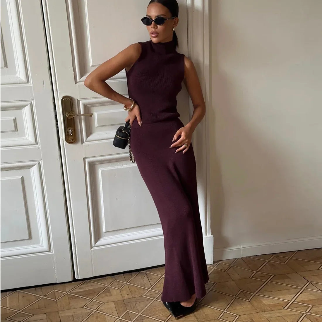 Elegant Knitted Two-Piece Set – Sleeveless Turtleneck Vest & High Waist Skirt