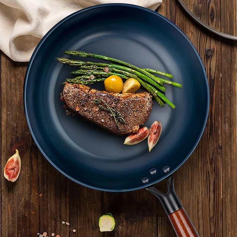 Coating-Free Iron Non-Stick Frying Pan – Great for Steak, Omelettes & Outdoor BBQs