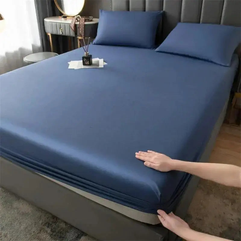 100% Waterproof Fitted Mattress Protector – Breathable Anti-Slip Cover in Multi Sizes