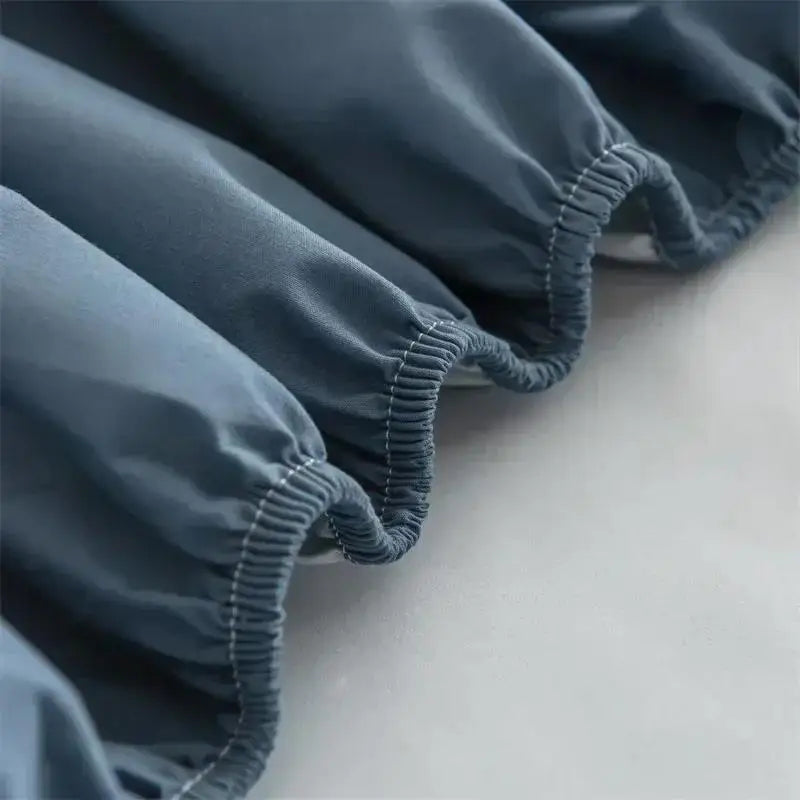 100% Waterproof Fitted Mattress Protector – Breathable Anti-Slip Cover in Multi Sizes