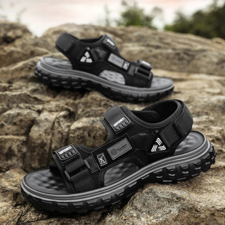 Men’s Outdoor Leather Sandals – Breathable Hiking Shoes with Elastic Strap