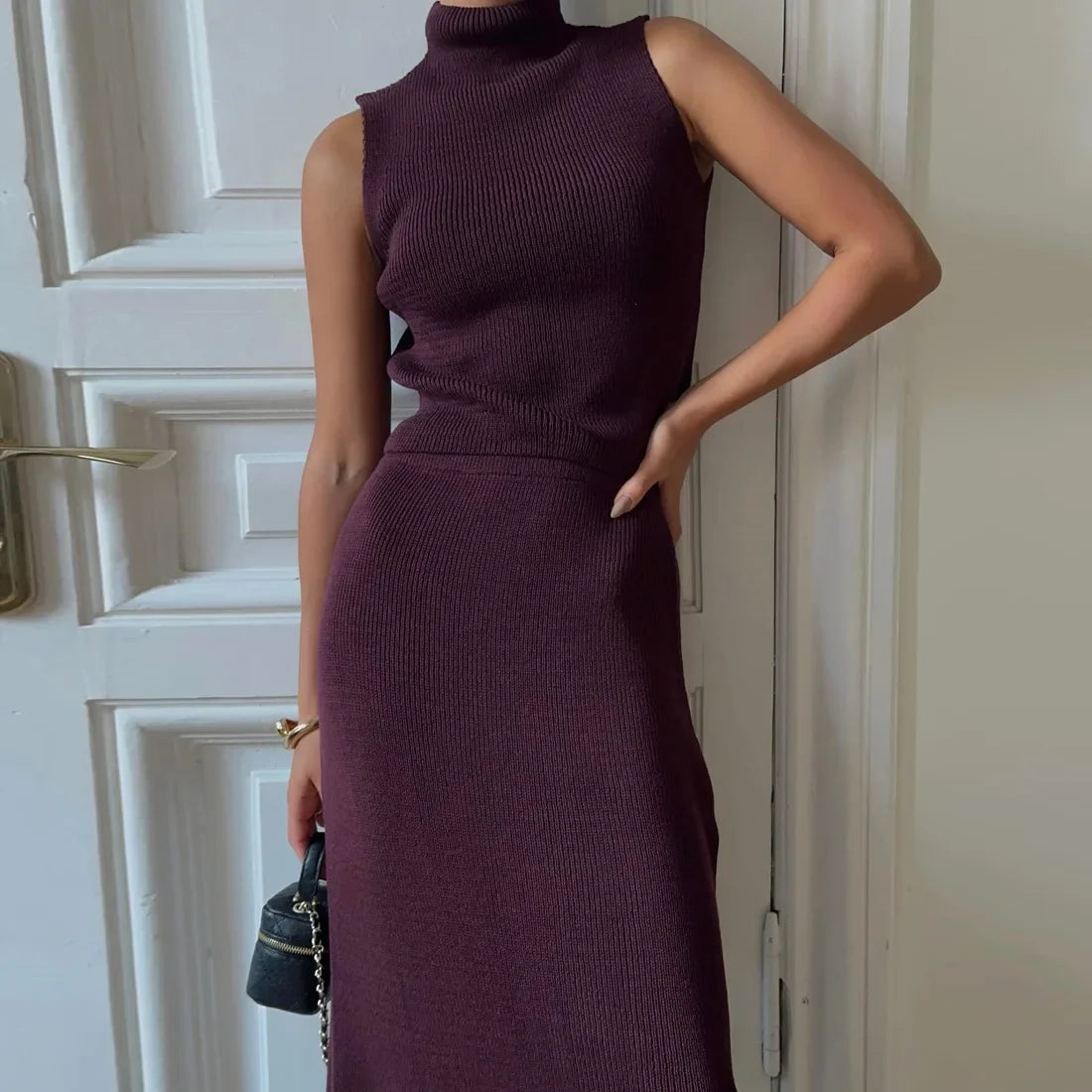 Elegant Knitted Two-Piece Set – Sleeveless Turtleneck Vest & High Waist Skirt