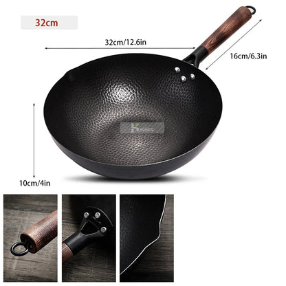 Black wok with wooden handle and measurements on a white background