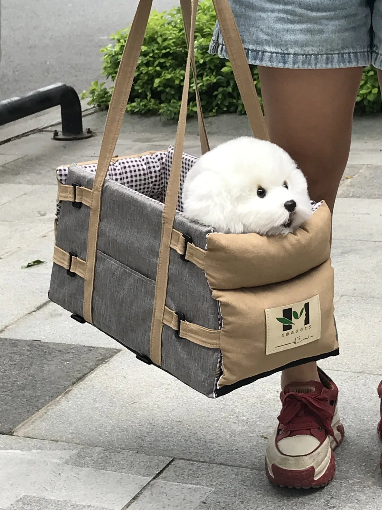 Dog Car Seat & Cat Carrier – Armrest Travel Bag with Safety Tethers Dealprice.co.uk