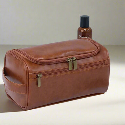 Leather Toiletry Bag Hanging Travel Dopp Kit, Water-Resistant Cosmetic Organizer