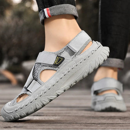 Men’s Outdoor Leather Sandals – Breathable Mesh, Rugged Grip, All-Day Comfort