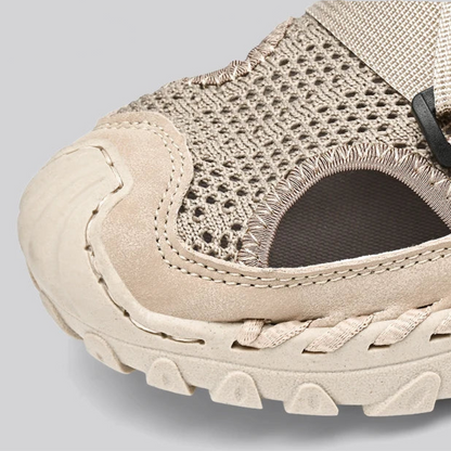 Men’s Outdoor Leather Sandals – Breathable Mesh, Rugged Grip, All-Day Comfort