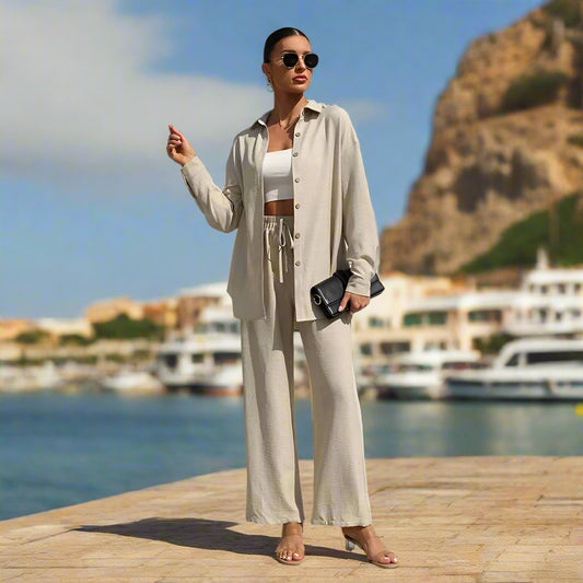 Women's 2-Piece Outfit – Lapel Shirt and Wide-Leg Trousers in a Modern Relaxed Fit