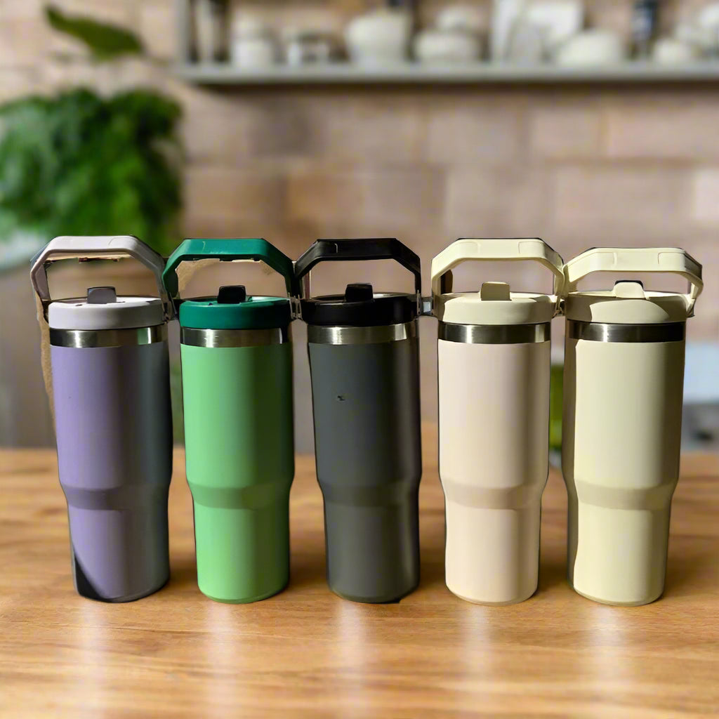 30oz Stainless Steel Vacuum Flask with Straw – Keeps Drinks Hot or Cold for Hours