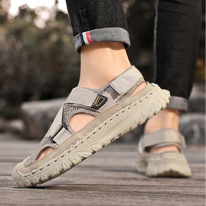 Men’s Outdoor Leather Sandals – Breathable Mesh, Rugged Grip, All-Day Comfort