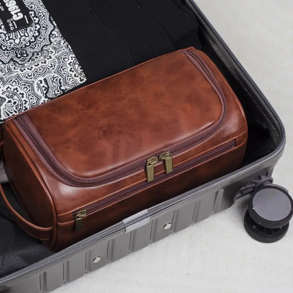 Leather Toiletry Bag Hanging Travel Dopp Kit, Water-Resistant Cosmetic Organizer