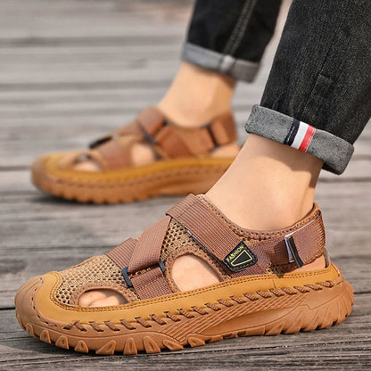 Men’s Outdoor Leather Sandals – Breathable Mesh, Rugged Grip, All-Day Comfort