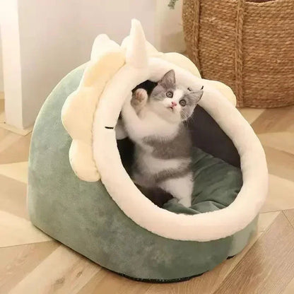 Cozy Winter Cat Bed – Warm Plush Cave for Cats & Small Dogs Dealprice.co.uk